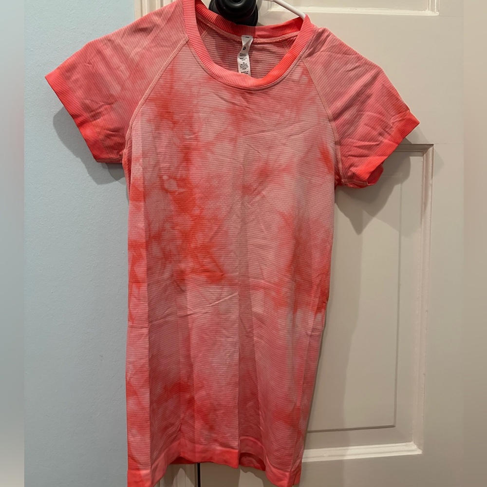Lululemon Swiftly Tech Short-Sleeve 2.0 Marble Dyed Orange/Pink